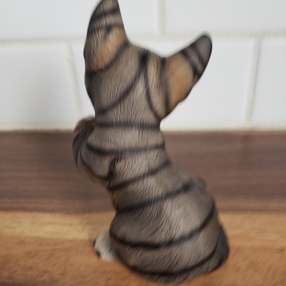 Porcelain Tabby Cat by The Harvey Knox Kingdom Hou - Picture 3 of 4